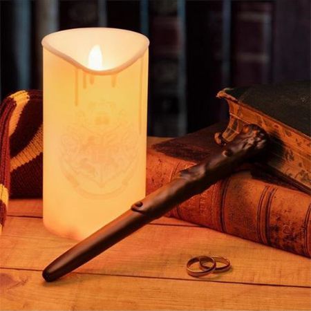 Paladone Hogwarts Kerzenlicht mit Zauberstab Fernbedienung für 13,99€ (statt 21€)