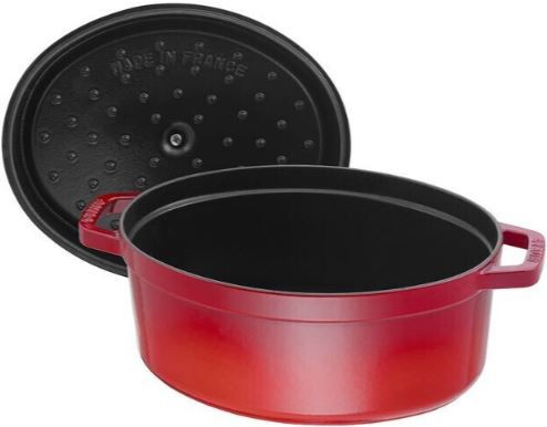 Staub Bratentopf ( 4,25 Liter) in Rot für 159,99€ (statt 196€)