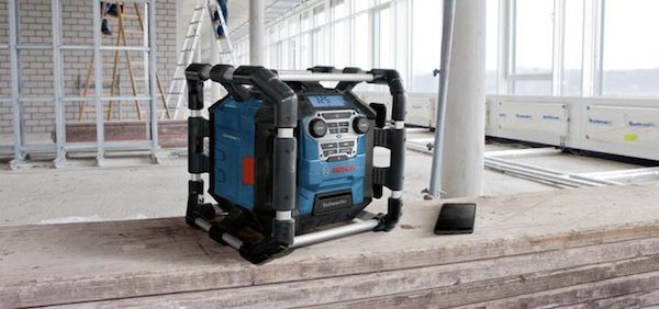 Bosch GPB 18V 5 C (UKW) Baustellenradio mit Bluetooth für 149,90€ (statt 169€)