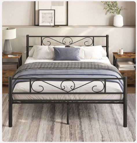 Vasagle Doppelbettgestell aus Metall, 160 x 200cm für 80,79€ (statt 96€)