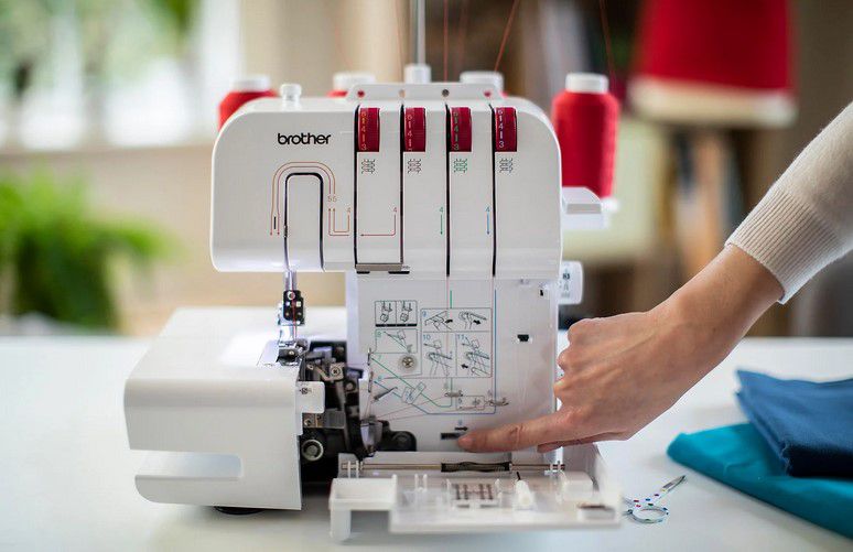 BROTHER M343D Overlock Nähmaschine für 199€ (statt 288€)