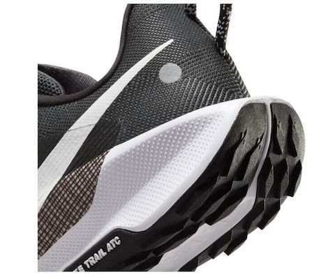 👟 Nike Pegasus Trail 5 Trailrunningschuh für 78,36€ (statt 109€)