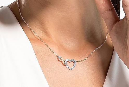Swarovski Infinity Kette mit zwei Symbolen für 77,31€ (statt 101€)