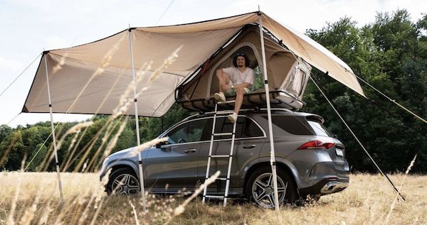 ⛺🚗 Tambu Yano Autodachzelt (200x145x130 cm) inkl. Sonnensegel für 1.102,99€ (statt 1.830€)