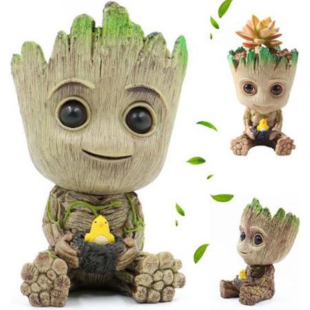 thematys Baby Groot Blumentopf, 11x6x6cm für 8,99€ (statt 16€)
