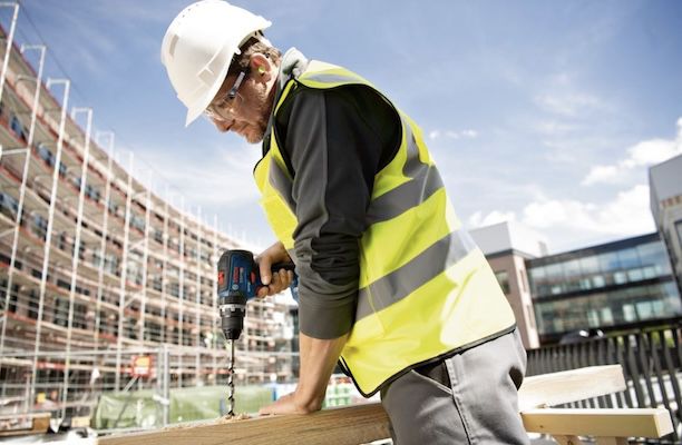 Bosch Professional GSB 18V 55 Akku Schlagbohrschrauber für 199€ (statt 245€)