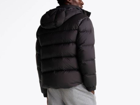 Tommy Hilfiger Mix Down Puffer Daunenjacke ab je 154,90€ (statt 200€)