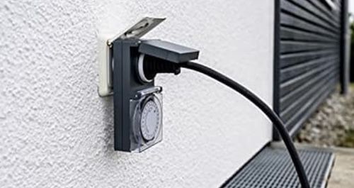 Brennenstuhl Zeitschaltuhr MZ 44 für 4,68€ (statt 8€)