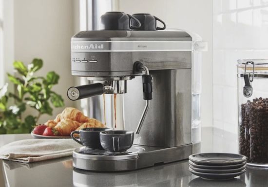 ☕️ Kitchenaid 5KES6503ESX Artisan Espressomaschine für 250€ (statt 335€)