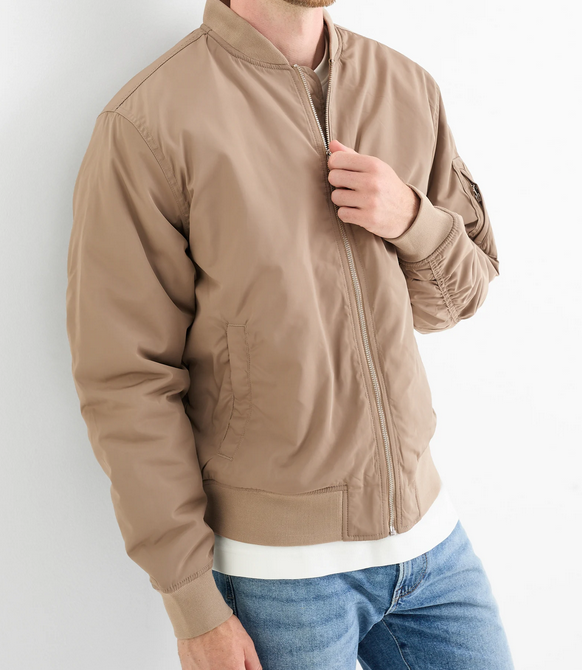 C&A mid Season Sale bis 50% Rabatt + keine VSK ab 39€