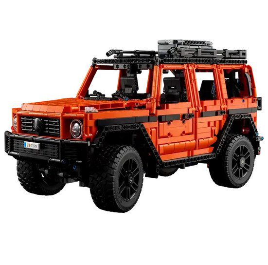 LEGO Technic Mercedes-Benz G 500 Professional Line für 155,45€ (statt 178€)