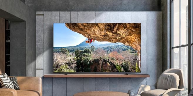 📺 Samsung GU98DU9079UXZG 98 Zoll (!) Crystal UHD 4K TV für 1.999€ (statt 2.339€)