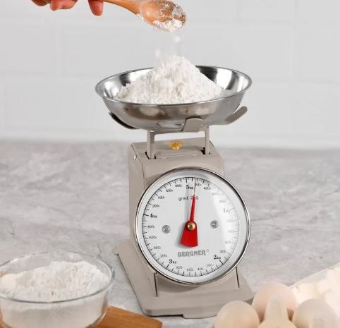 🍰 Bergner Retro Küchenwaage in lavender bis 5Kg für 11,94€ (statt 26€)