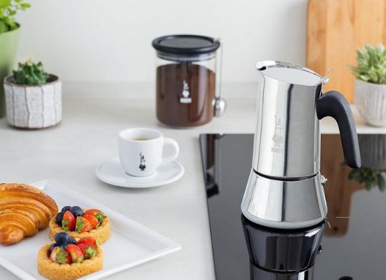 ☕ Bialetti Venus Induction Espressomaschine aus Edelstahl für 26€ (statt 31€)