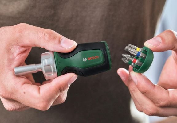 🪛 Bosch Stubby Ratschenschraubendreher Bit Magazin, 6 teilig für 11,69€ (statt 15€)