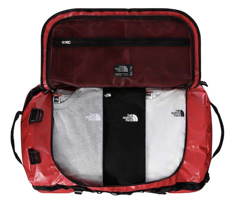 The North Face Reisetasche Base Camp Duffel (95 L) in Rot für 85€ (statt 113€)