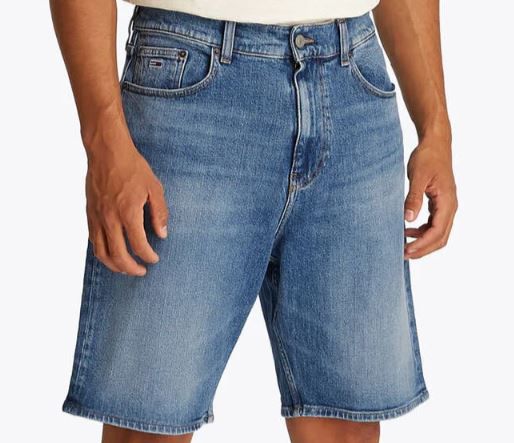 Tommy Jeans Herren Jeansshorts ISAAC Relaxed Fit für 39€ (statt 60€)