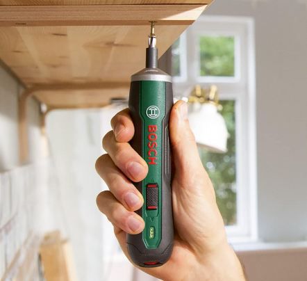 🪛 Bosch PushDrive Akkuschrauber Starter Set für 39,99€ (statt 50€)