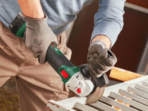 🪚 Bosch UniversalGrind 18V 75 Akku Winkelschleifer für 89,99€ (statt 116€)