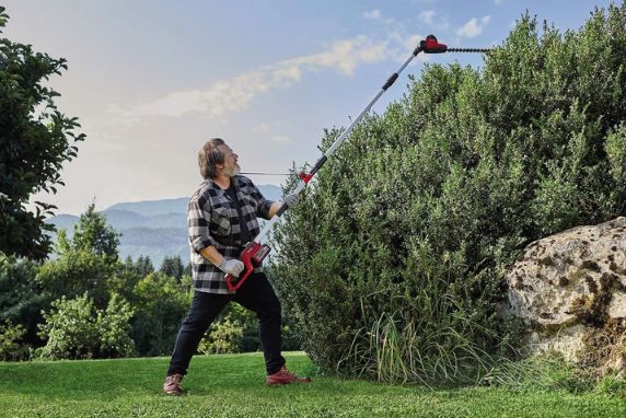 🏡 Einhell GC HH 18/45 Li Akku Teleskop Heckenschere für 88,99€ (statt 106€)