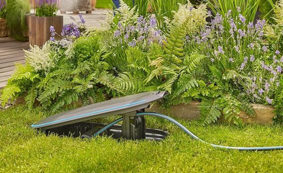 🏡 Gardena Undercover RollUp M Schlauchbox, 20m für 176,71€ (statt 190€)