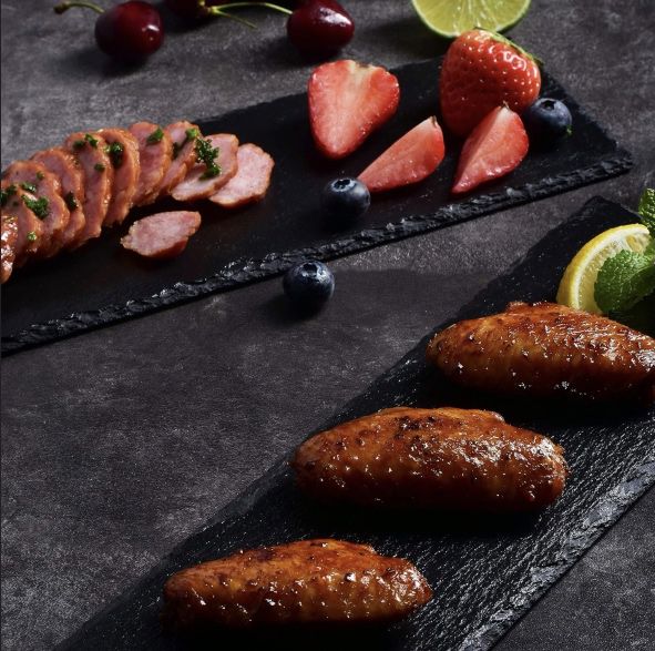 2x MALACASA Servierplatten aus Schiefer (30x10cm) für 8,49€ (statt 17€)