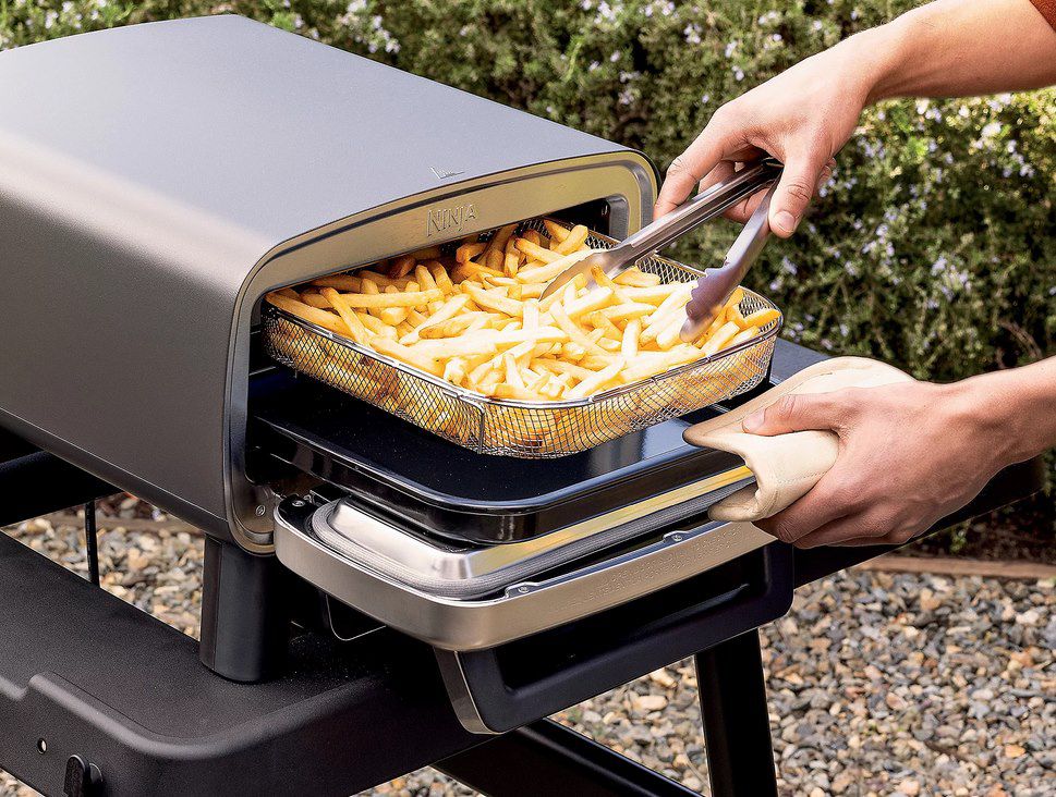 🍕 Ninja Artisan Outdoor Pizzaofen & Heißluftfritteuse ab 289,99€ (statt 329€)