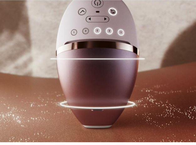 Philips Lumea IPL 9900 Series BRI953/02 für 399,99€ (statt 500€)