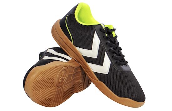 ⚽️ hummel Steady Game Unisex Hallenschuhe für 19,95€ (statt 51€)