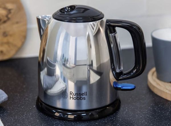 🫖 Russell Hobbs Wasserkocher klein mit 1 L Edelstahl poliert 2.400W für nur 19€ (statt 30€)