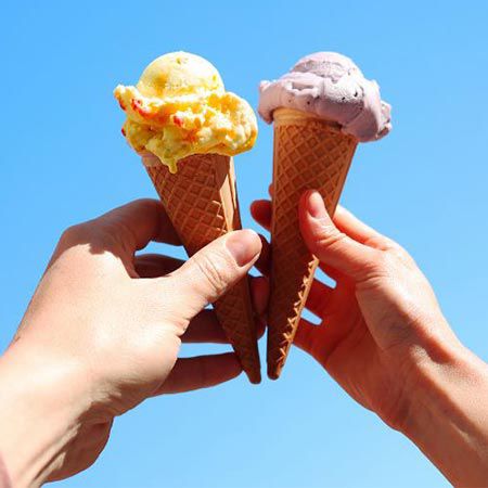 🍦 Sommerhighlight: ALDI schickt Eisdiele durchs Land & spendiert günstiges Eis