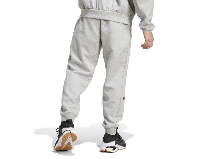Adidas Herren Sweathose NEW ADIDAS Z.N.E. für 57,44€ (statt 68€)