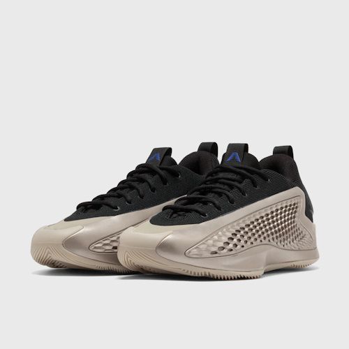 👟 15% Sale auf viele Artikel bei BSTN: z.B. Adidas Anthony Edwards für 70,54€ (statt 85€)