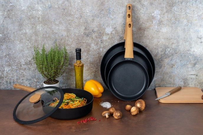 🍳 2er Pack Sabatier Schmorpfanne, 24cm für 24,99€ (statt 45€)