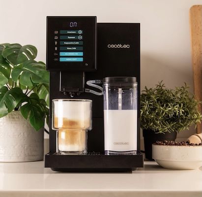 ☕️ Cecotec Kaffeemaschine Cremmaet Compactccino Black für 219€ (statt 342€)