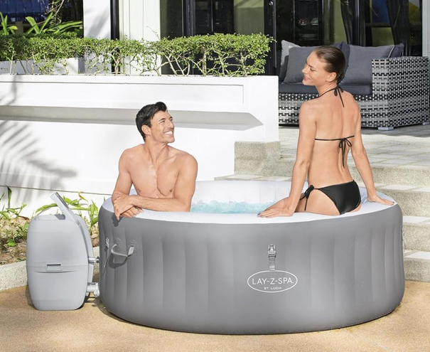Bestway Lay-Z-Spa Whirlpool St. Lucia AirJet Ø 170cm ab 249,99€ (statt 460€)