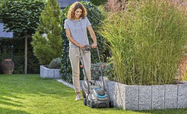 🏡 Gardena PowerMax 32/18V P4A Rasenmäher (ohne Akku) für 99€ (statt 155€)