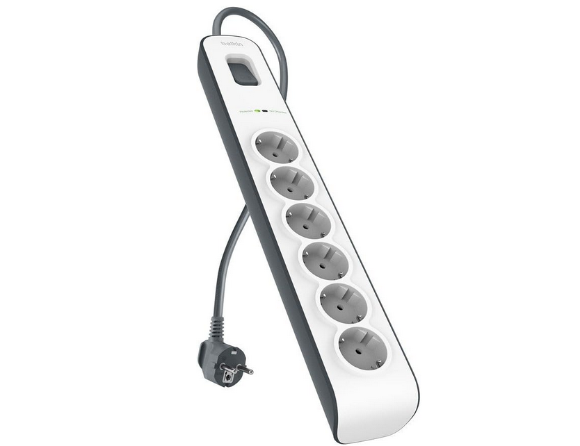 Belkin 6 fach Steckdosenleiste mit Überspannungsschutz für 14,99€ (statt 37€)