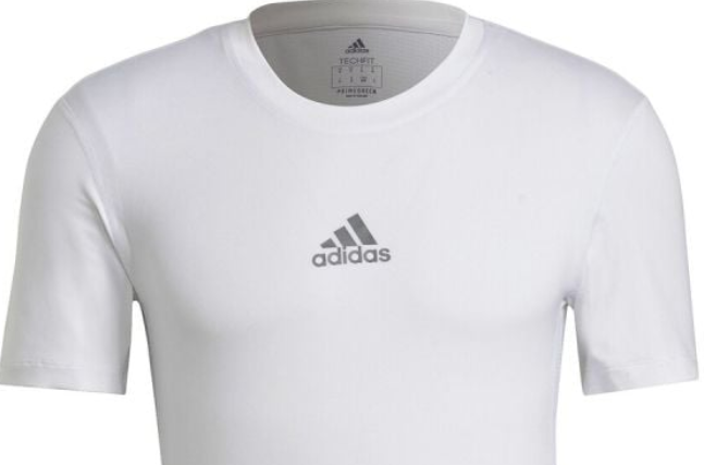 Adidas Techfit Base Top Herren T Shirt für 14,98€ (statt 23€)