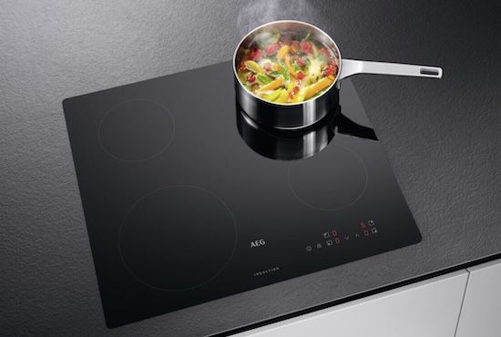 🧑‍🍳 AEG Induktions Kochfeld IB6420ACB mit TouchControl für 280,88€ (statt 386€)