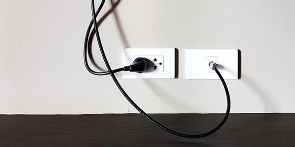 📺 Kabel TV Anbieter wollen gegen Schwarzseher vorgehen – Bald schwarzer Bildschirm?