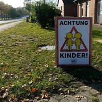 Gewinnspiel: Plakat Achtung Kinder gewinnen