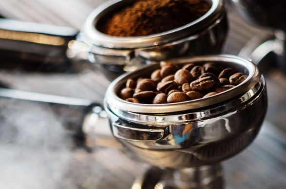 ☕ 1Kg Bonka Seleccion Professional Natural Kaffeebohnen für 10,62€ (statt 13€)