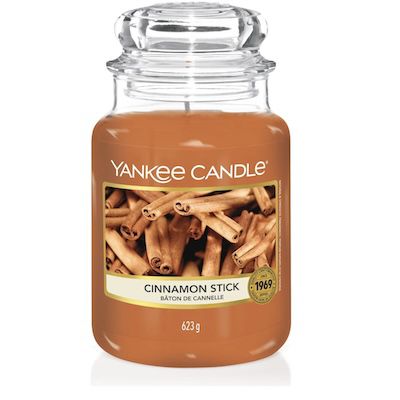 🕯️ 623g Yankee Candle Cinnamon Stick Duftkerze im Glas für 23,17€ (statt 31€)