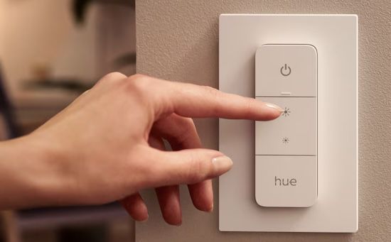 2er Pack Philips Hue Dimmschalter V2 für 27,47€ (statt 37€)