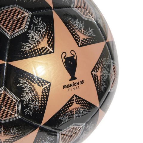 ⚽ adidas UCL Club Fußball für 17,98€ (statt 23€)