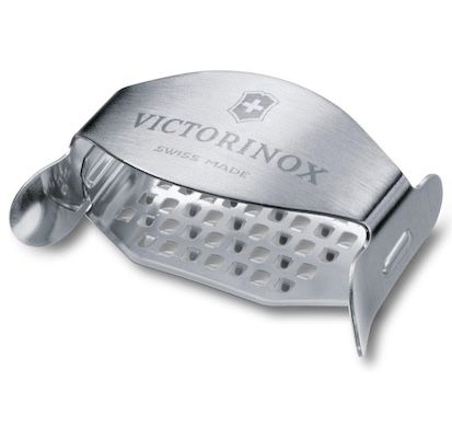 🧀 Victorinox Käsereibe mit feiner Schneide ab 7,49€ (statt 17€)
