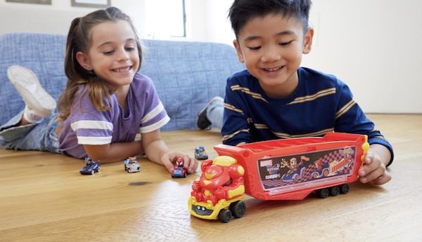 🚛 Hot Wheels RacerVerse Marvel Hulkbuster Transporter für 14,70€ (statt 23€) 🚛 Hot Wheels RacerVerse Marvel Hulkbuster Transporter für 14,70€ (statt 23€)