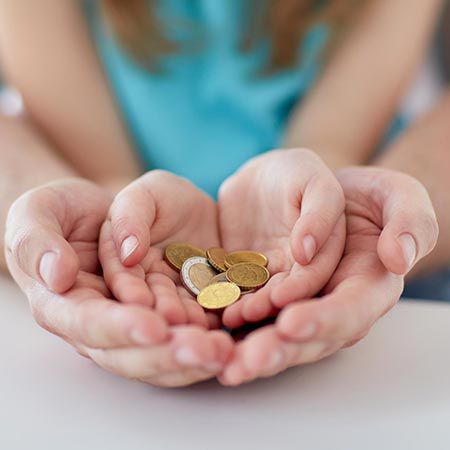 👪 Nachwuchs wird Volljährig? Kindergeld könnte weiterhin bezogen werden – Was ist möglich?