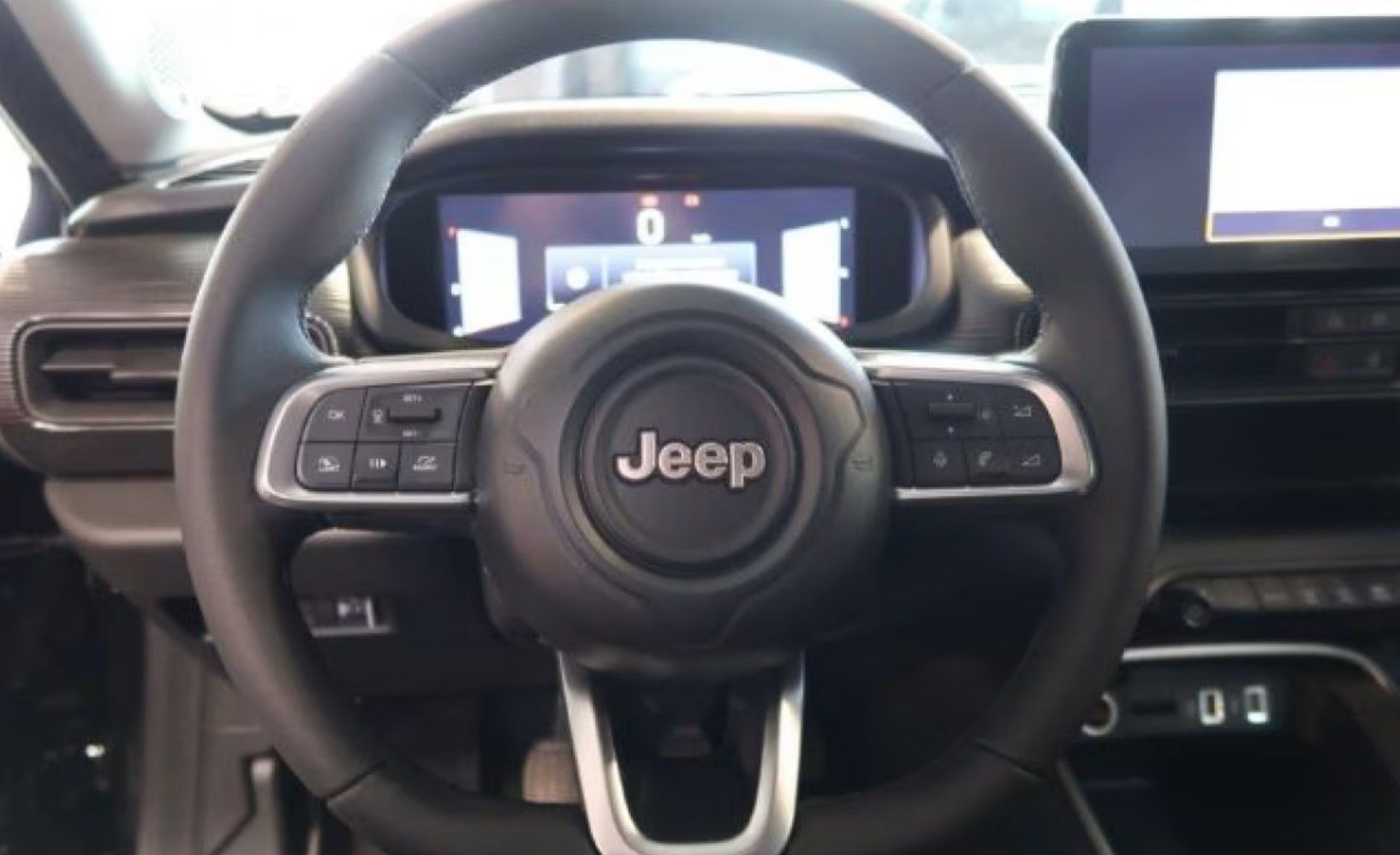 🚗 Jeep Avenger Altitude mit 101 PS ab 129€ mtl.   LF 0,46